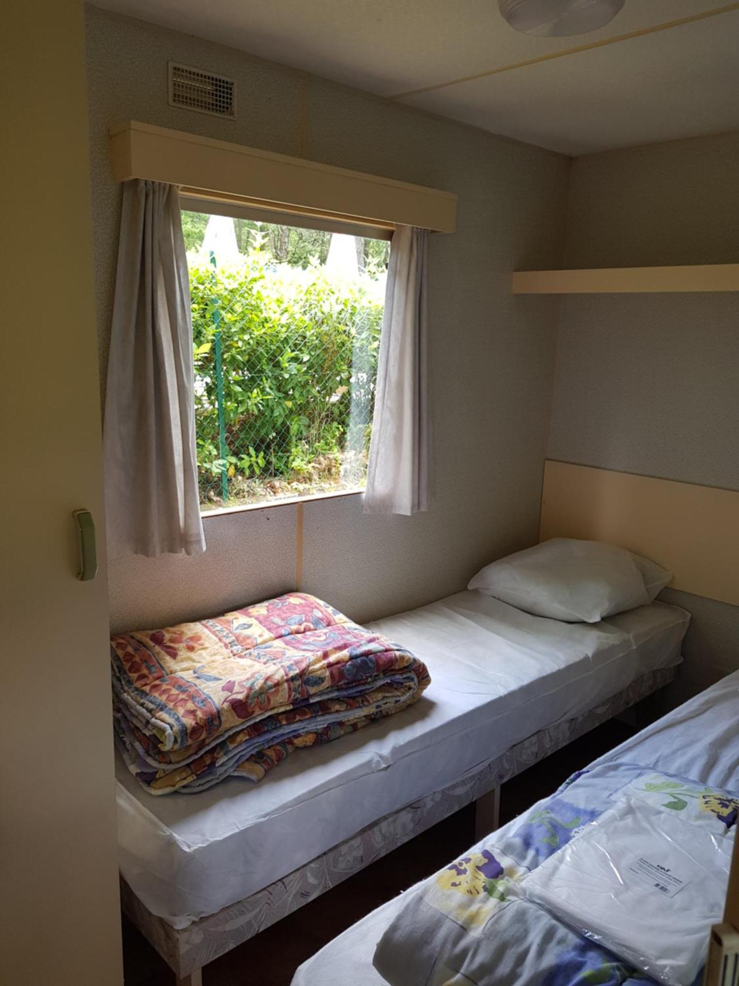 Camping Parc Saint Sauvayre Vagnas Rum bild